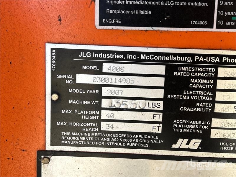 JLG 400S Telescopic Boom Lift رافعات سلة تلسكوبية