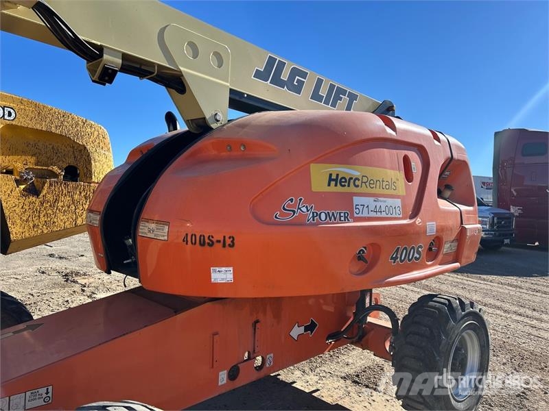 JLG 400S Telescopic Boom Lift رافعات سلة تلسكوبية