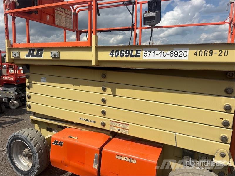 JLG 4069 LE Electric Scissor Lift 剪叉式升降机