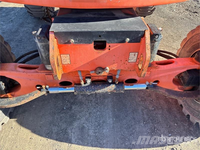 JLG 450AJ Series II 4WD Dual Fuel Articulating Boom Li Plataforma de trabajo articulada