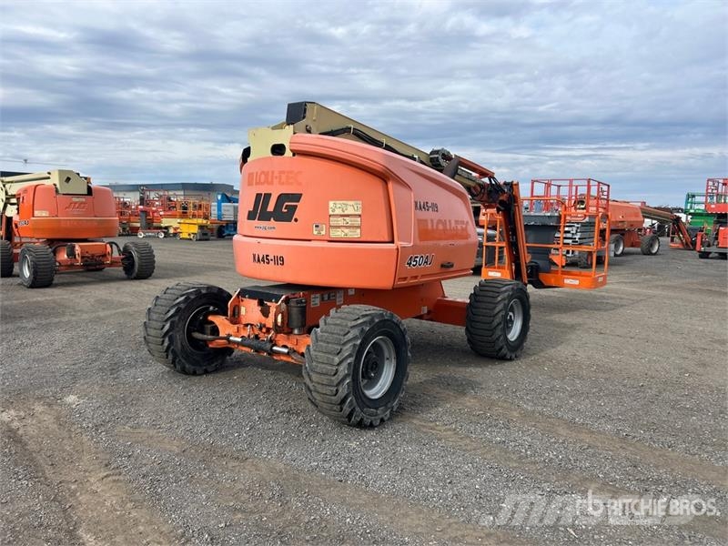 JLG 450AJ Series ll 4WD Dual Fuel Articulating Boom Li Articulated boom lifts