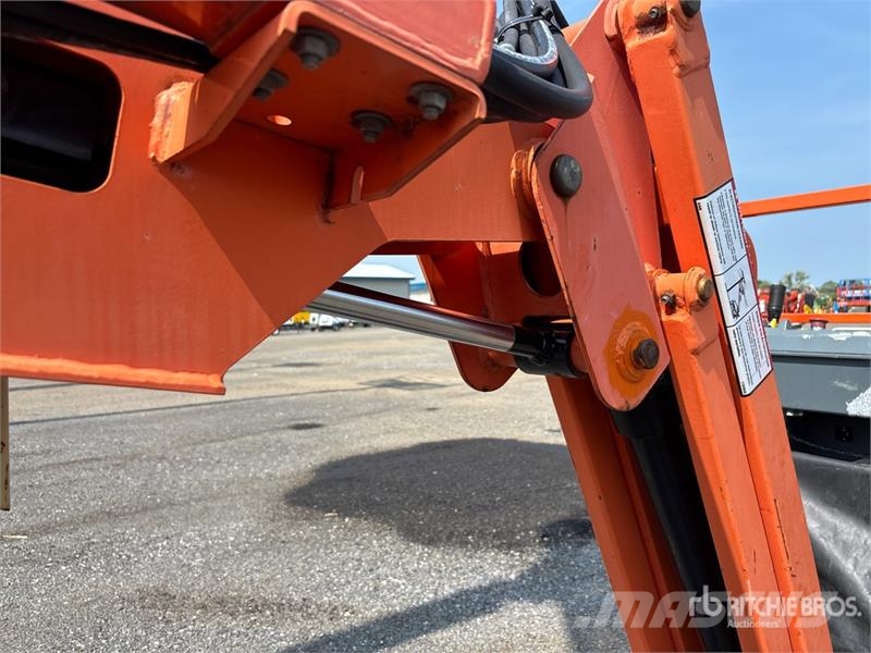 JLG 450AJ Series ll 4WD Diesel Articulating Boom Lift Piattaforme a braccio articolato