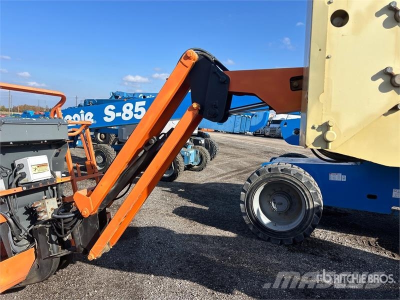 JLG 450AJ Series ll 4WD Diesel Articulating Boom Lift Gelenkteleskoparbeitsbühnen