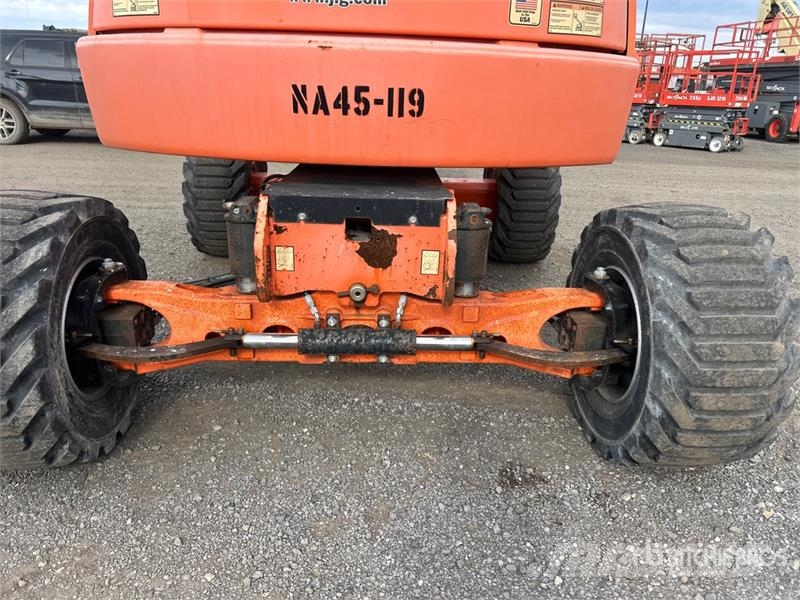 JLG 450AJ Series ll 4WD Dual Fuel Articulating Boom Li Articulated boom lifts
