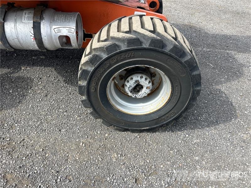 JLG 450AJ Series ll 4WD Dual Fuel Articulating Boom Li Piattaforme a braccio articolato