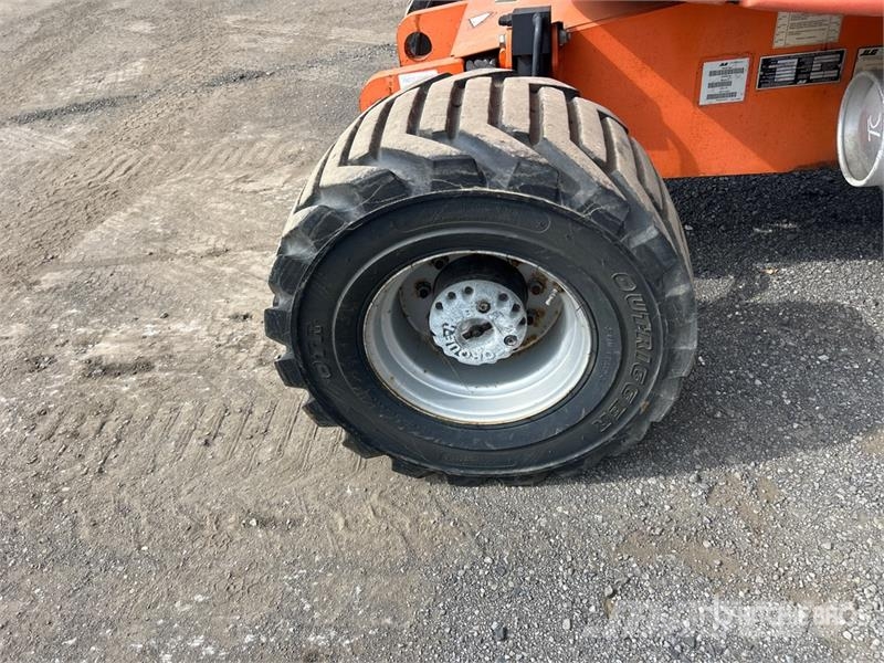 JLG 450AJ Series ll 4WD Dual Fuel Articulating Boom Li Piattaforme a braccio articolato