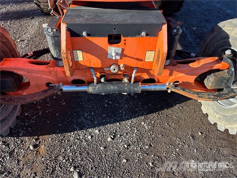 JLG 450AJ Series ll 4WD Dual Fuel Articulating Boom Li Karos emelők