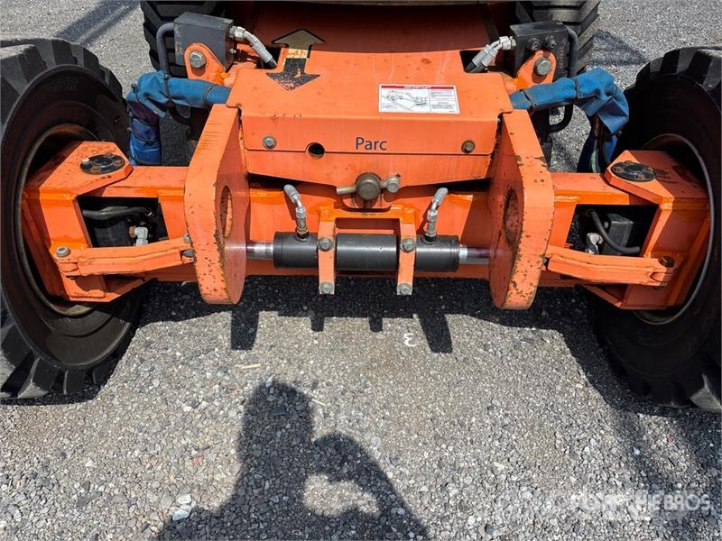 JLG 450AJ Series ll 4WD Diesel Articulating Boom Lift Piattaforme a braccio articolato
