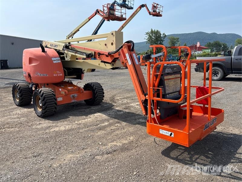 JLG 450AJ Series ll 4WD Diesel Articulating Boom Lift Piattaforme a braccio articolato