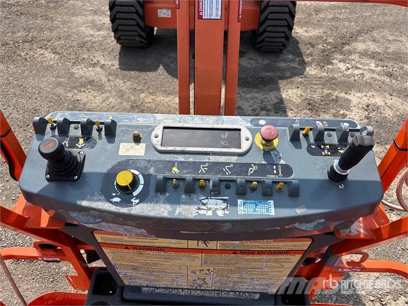 JLG 450AJ Series ll 4WD Diesel Articulating Boom Lift Piattaforme a braccio articolato