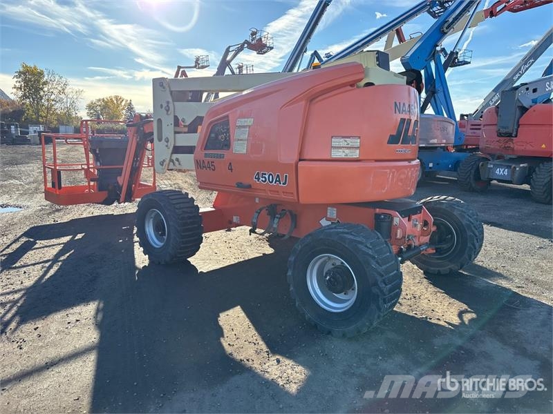 JLG 450AJ Series ll 4WD Dual Fuel Articulating Boom Li Nacele cu brat articulat