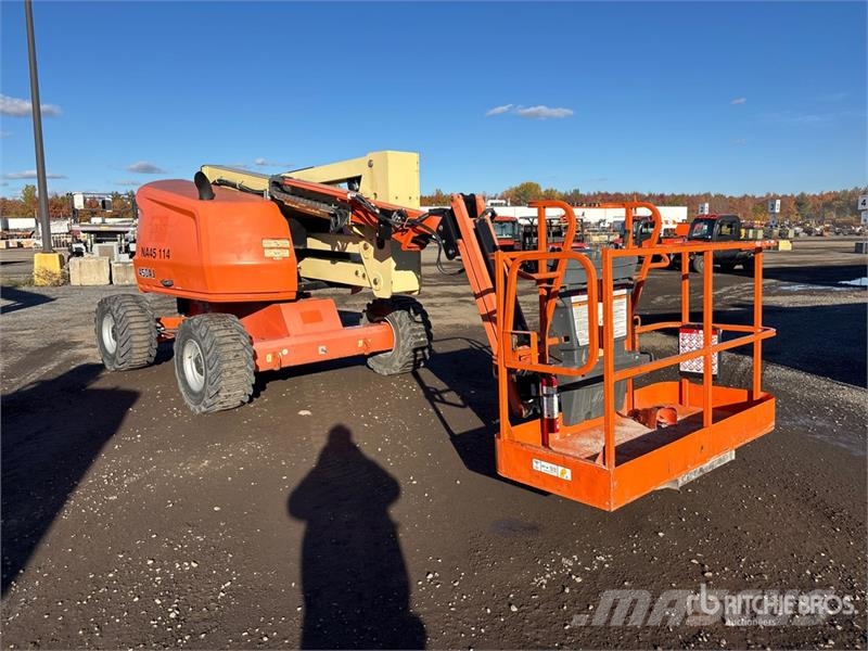 JLG 450AJ Series ll 4WD Dual Fuel Articulating Boom Li Nacele cu brat articulat