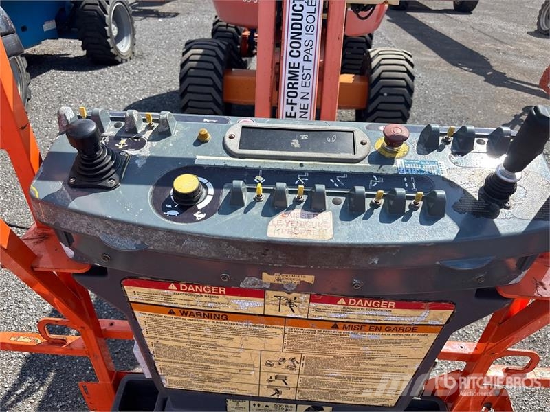 JLG 450AJ Series ll 4WD Diesel Articulating Boom Lift Elevadores braços articulados