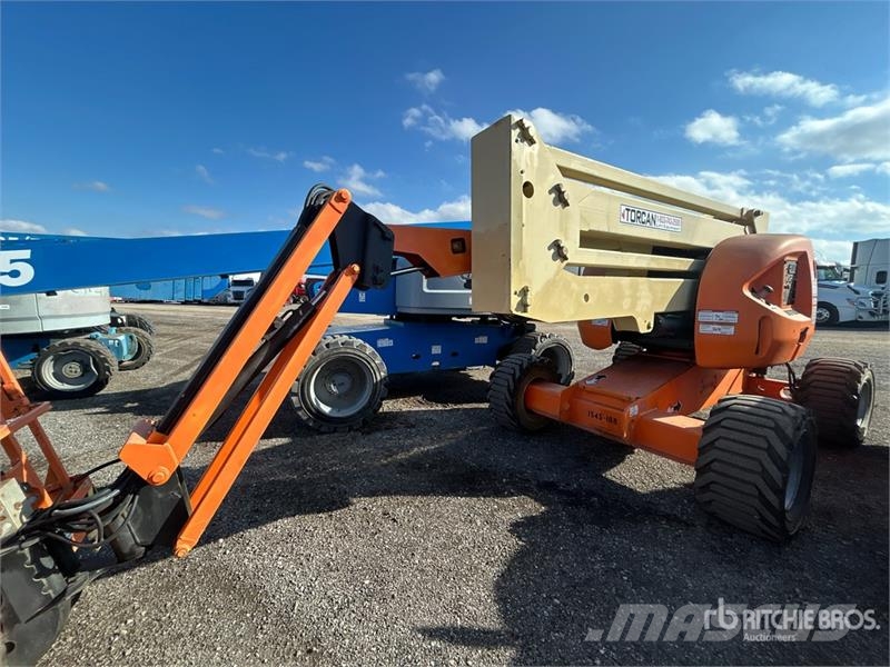 JLG 450AJ Series ll 4WD Diesel Articulating Boom Lift Gelenkteleskoparbeitsbühnen