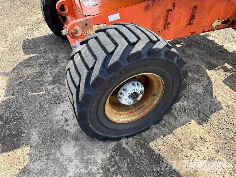 JLG 450AJ Series ll 4WD Diesel Articulating Boom Lift Piattaforme a braccio articolato