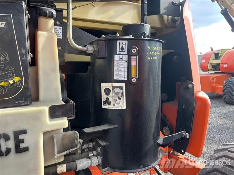 JLG 450AJ Series ll 4WD Dual Fuel Articulating Boom Li Articulated boom lifts