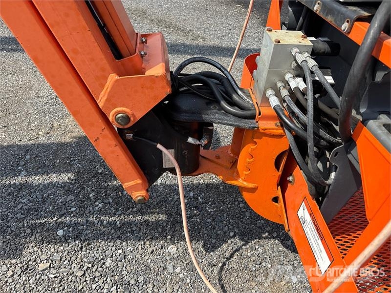 JLG 450AJ Series ll 4WD Diesel Articulating Boom Lift Piattaforme a braccio articolato