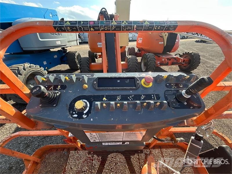 JLG 450AJ Series ll 4WD Diesel Articulating Boom Lift Gelenkteleskoparbeitsbühnen