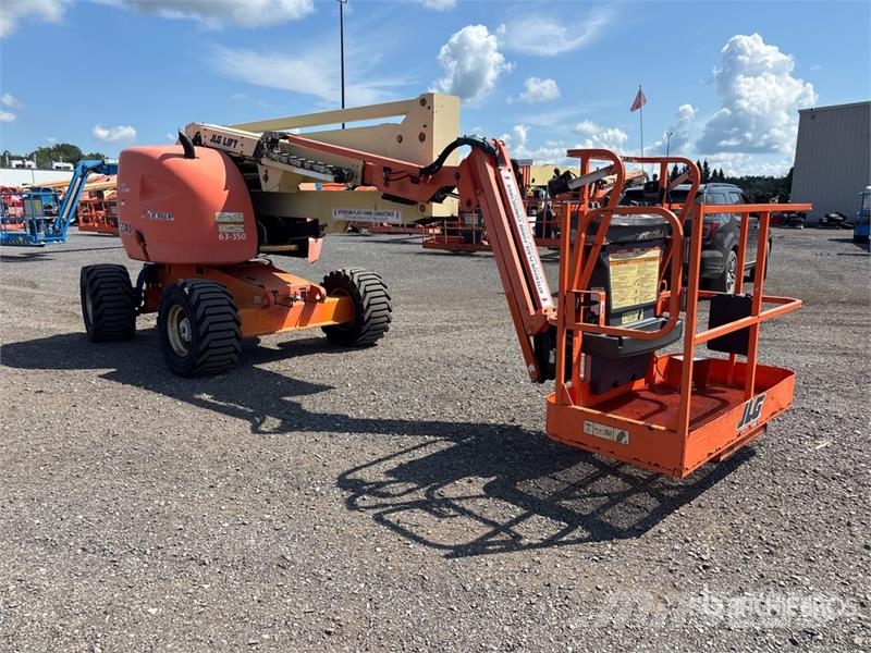 JLG 450AJ Series ll 4WD Diesel Articulating Boom Lift Elevadores braços articulados