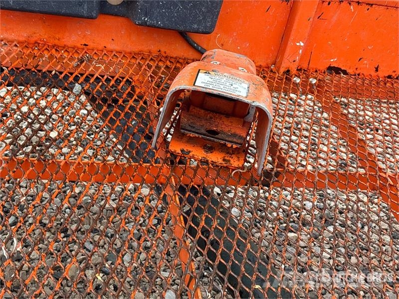 JLG 460SJ 4WD Diesel Telescopic Boom Lift - Factory Re Teleskopske dvižne ploščadi