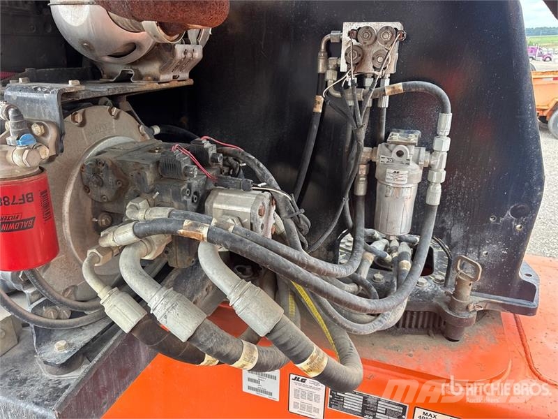 JLG 460SJ 4WD Diesel Telescopic Boom Lift Telescoophoogwerkers