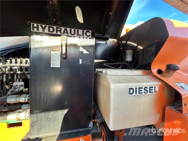 JLG 460SJ 4WD Diesel Telescopic Boom Lift Nacelles télescopiques