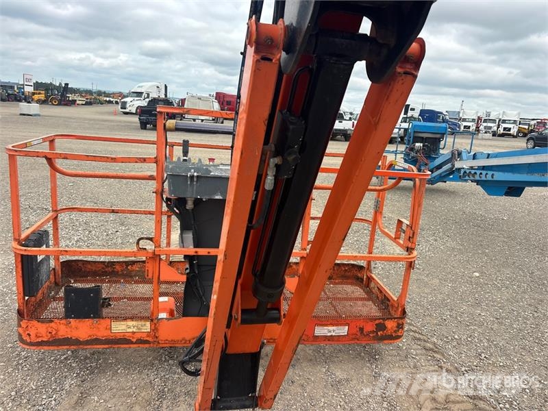 JLG 460SJ 4WD Diesel Telescopic Boom Lift Telescoophoogwerkers