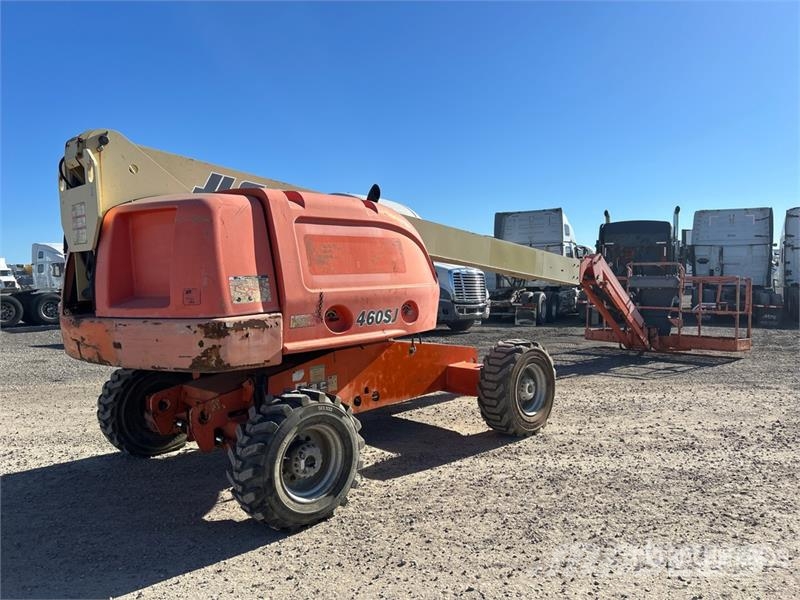 JLG 460SJ 4WD Dual Fuel Telescopic Boom Lift Nacelles télescopiques