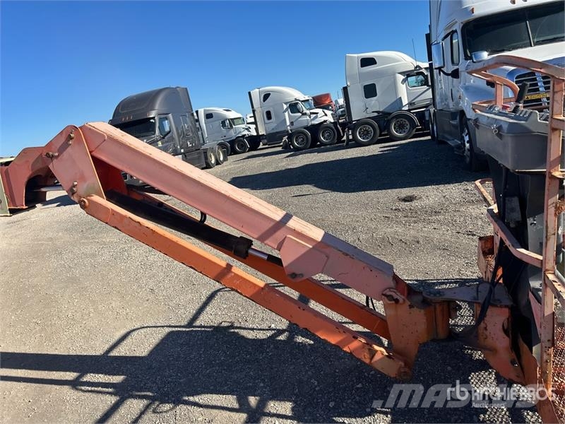 JLG 460SJ 4WD Dual Fuel Telescopic Boom Lift Nacelles télescopiques