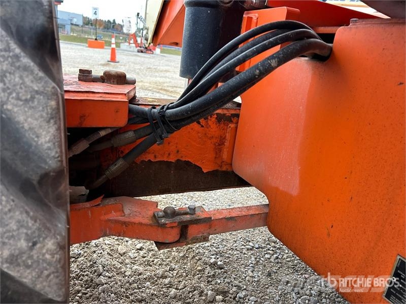 JLG 600A 4WD Diesel Articulating Boom Lift Knikarmhoogwerkers