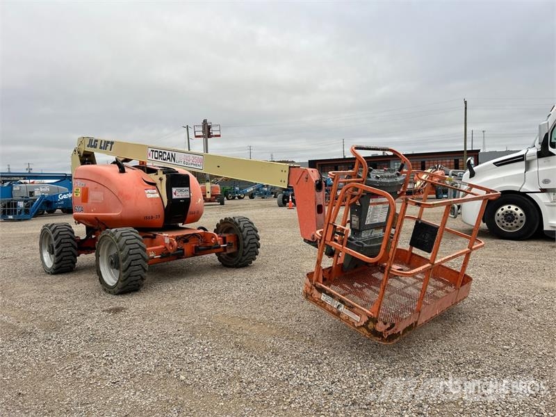 JLG 600A 4WD Diesel Articulating Boom Lift Knikarmhoogwerkers