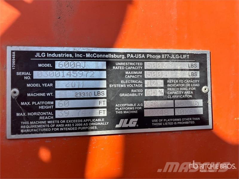 JLG 600AJ 4WD Diesel Articulating Boom Lift رافعات سلة مفصلية