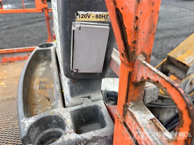 JLG 600AJ 4WD Diesel Articulating Boom Lift Strēles pacēlāji
