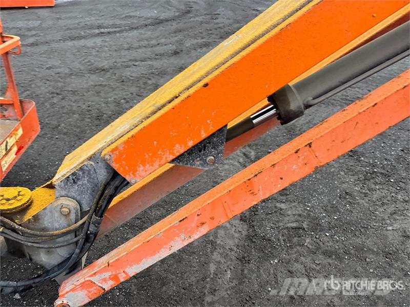 JLG 600AJ 4WD Diesel Articulating Boom Lift Strēles pacēlāji