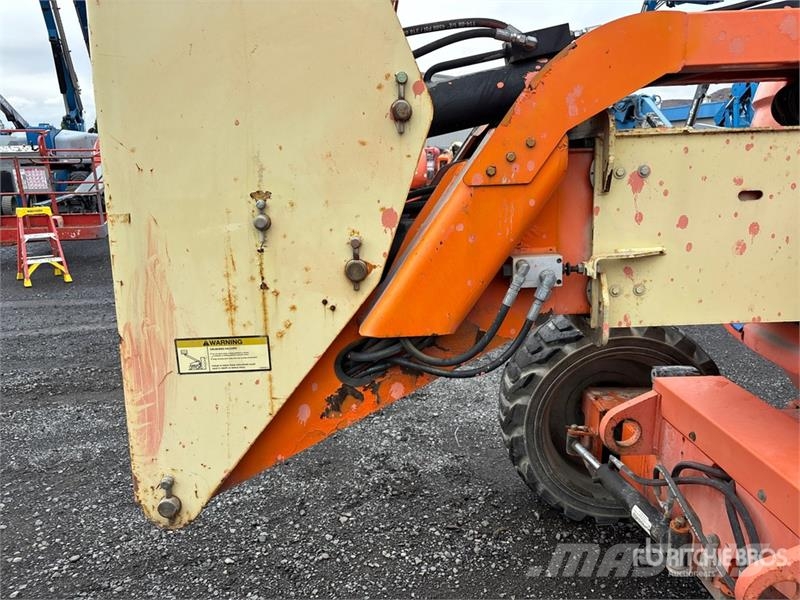 JLG 600AJ 4WD Diesel Articulating Boom Lift Strēles pacēlāji
