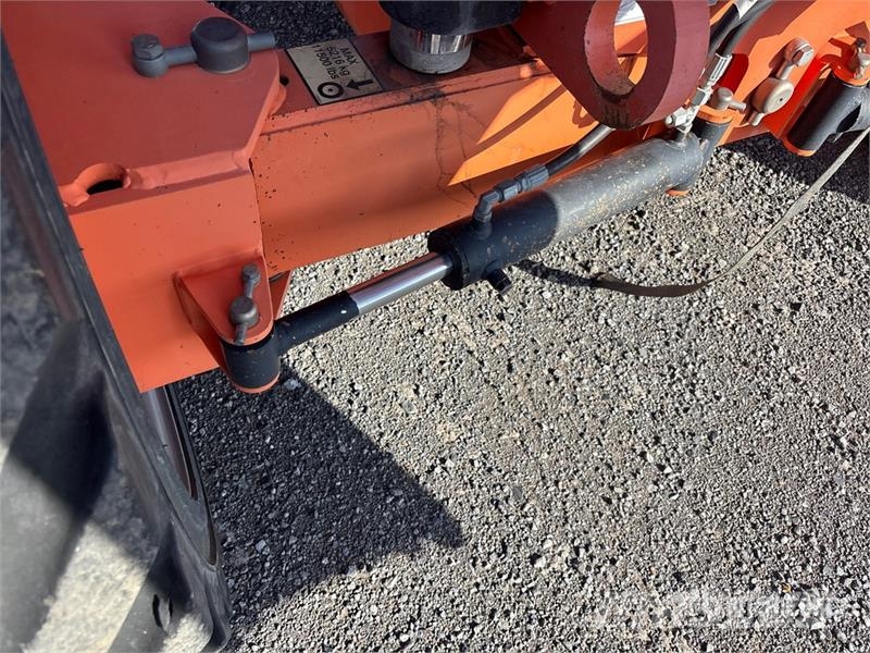 JLG 600AJ 4WD Diesel Articulating Boom Lift رافعات سلة مفصلية