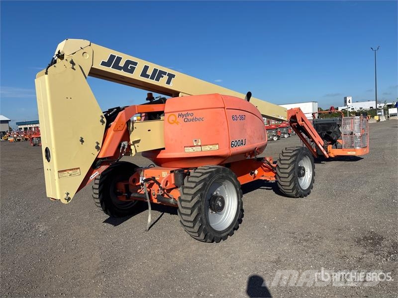 JLG 600AJ 4WD Diesel Articulating Boom Lift رافعات سلة مفصلية