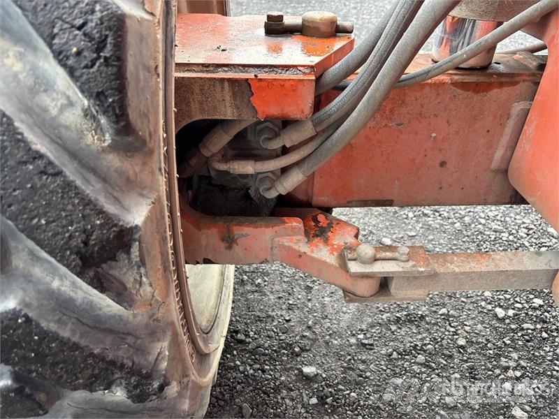JLG 600AJ 4WD Diesel Articulating Boom Lift Strēles pacēlāji