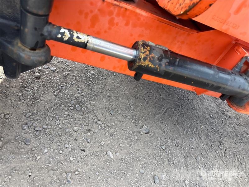 JLG 600AJ 4WD Diesel Articulating Boom Lift رافعات سلة مفصلية