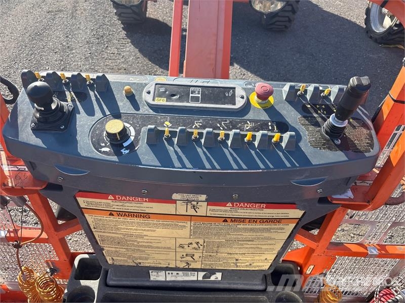 JLG 600AJ 4WD Diesel Articulating Boom Lift رافعات سلة مفصلية