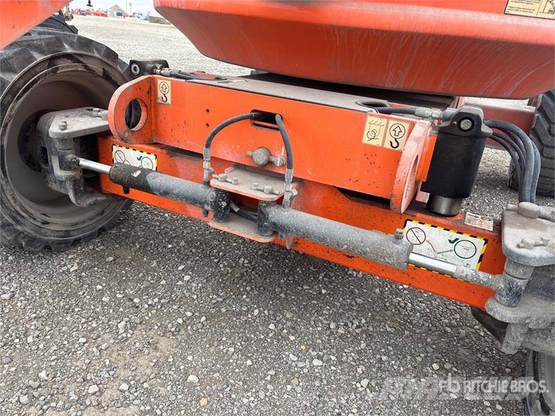 JLG 600AJ 4WD Diesel Articulating Boom Lift Knikarmhoogwerkers