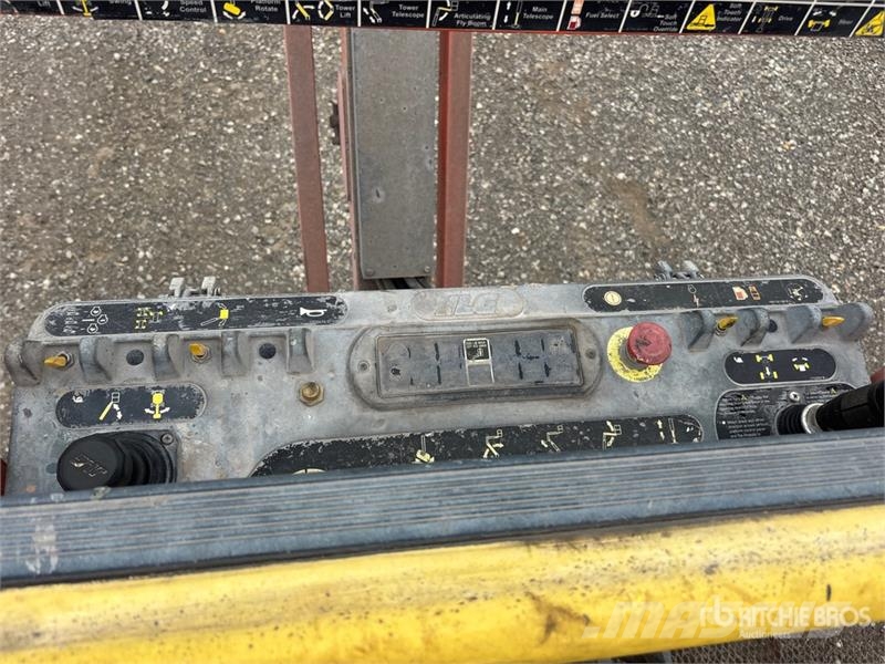 JLG 600AJ 4WD Diesel Articulating Boom Lift Knikarmhoogwerkers
