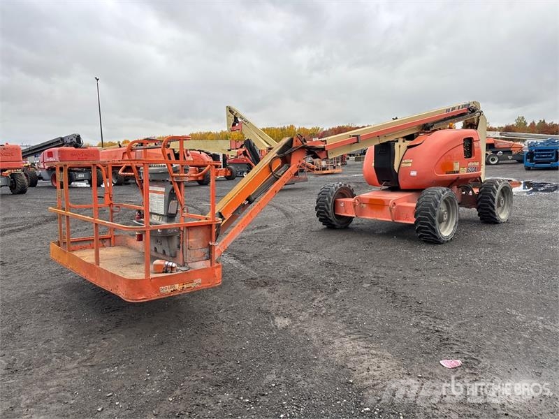 JLG 600AJ 4WD Diesel Articulating Boom Lift Strēles pacēlāji