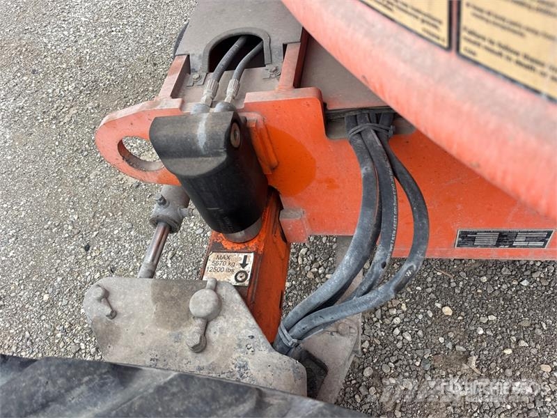 JLG 600AJ 4WD Diesel Articulating Boom Lift Knikarmhoogwerkers