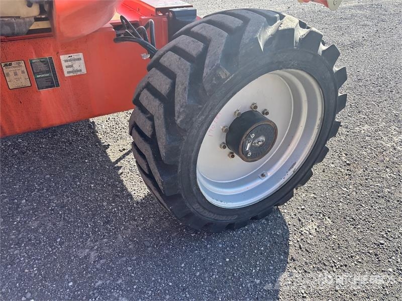 JLG 600AJ 4WD Diesel Articulating Boom Lift رافعات سلة مفصلية