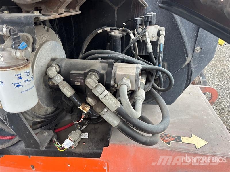 JLG 600AJ 4WD Diesel Articulating Boom Lift Knikarmhoogwerkers