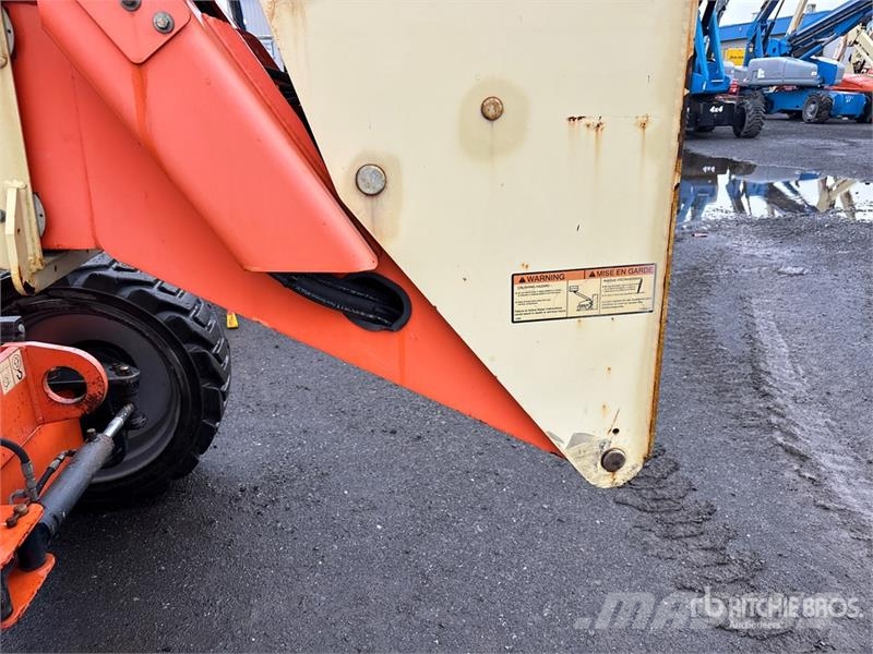 JLG 600AJ 4WD Dual Fuel Articulating Boom Lift Plataforma de trabajo articulada