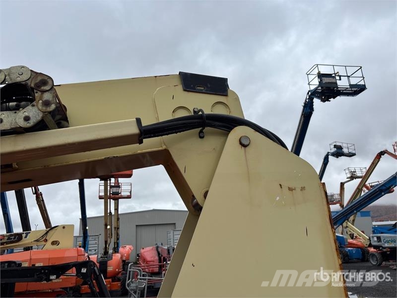 JLG 600AJ 4WD Dual Fuel Articulating Boom Lift Plataforma de trabajo articulada