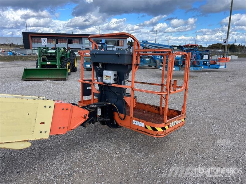 JLG 600S Teleskoop poomtõstukid
