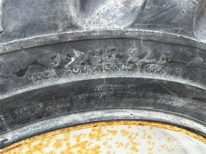 JLG 600S Teleskopske dvižne ploščadi